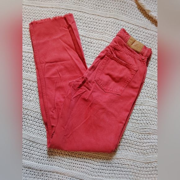 BDG Denim - BDG Women's Red Mom Jeans Size 28 In Great Condition!